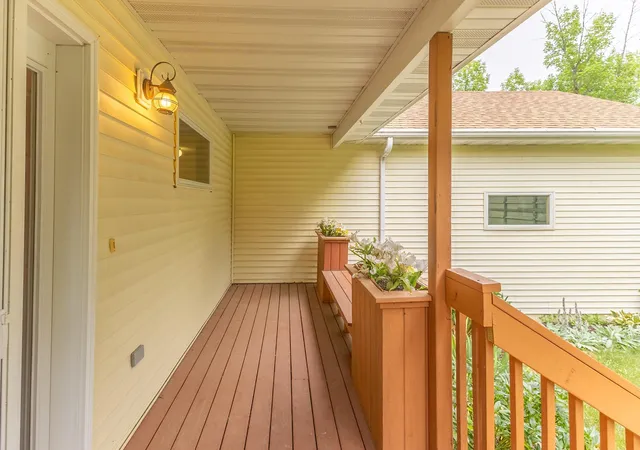 Photo 3 of Single family home for sale at 18400 Shorewood Ct NW, Bemidji, MN 56601 | MLS# 7121063 | Listing updated on 2026-10-05