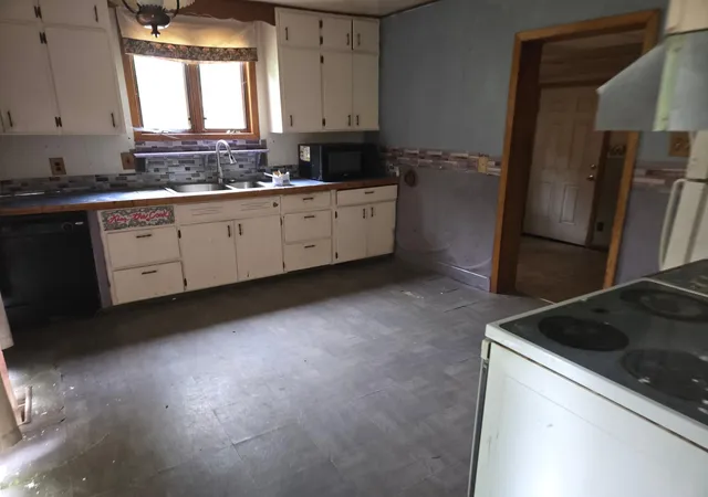 Photo 4 of Single family home for sale at 1007 7th Street NE, Little Falls, MN 56345 | MLS# 7121069 | Listing updated on 2026-08-25