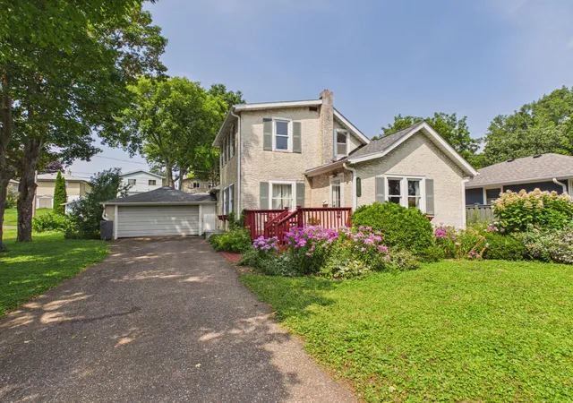 1st image of 1887 Malvern St, Saint Paul, MN 55113 | MLS# 7121080