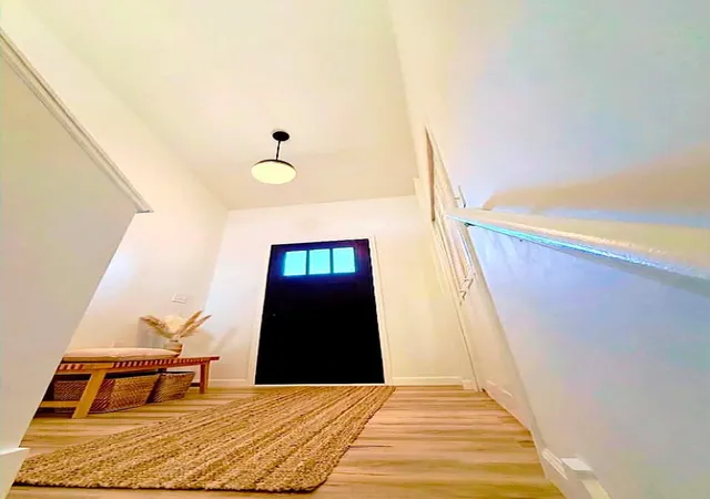 2nd image of 683 Sims Ave, Saint Paul, MN 55106 | MLS# 7121089