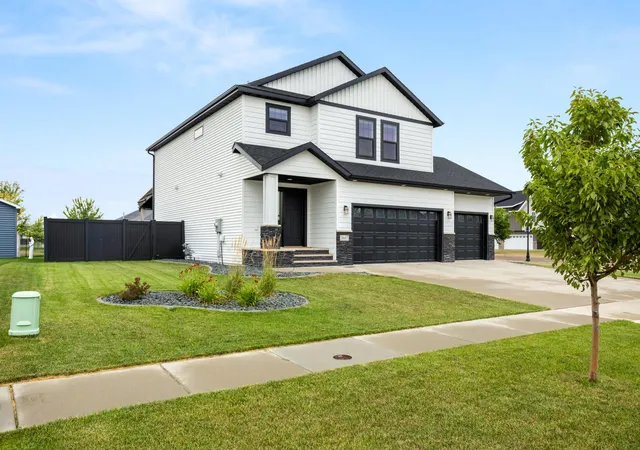 2nd image of 3607 Cordova Loop S, Fargo, ND 58104 | MLS# 7121095