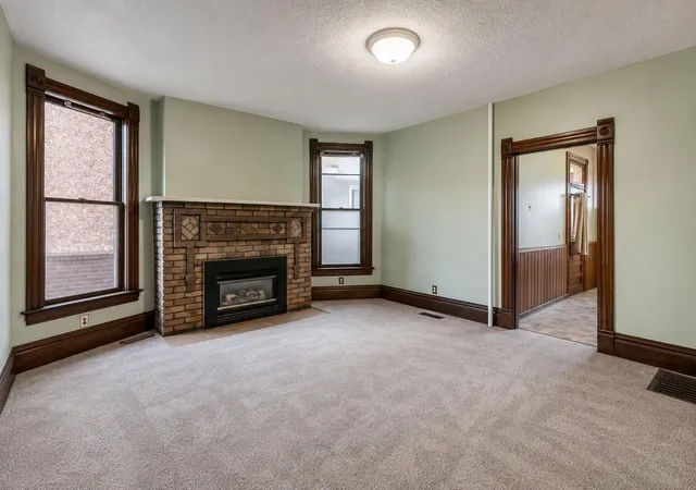 Listing Photo 5 - Condo for sale in building located at 616 N Broad St, Mankato, MN 56001