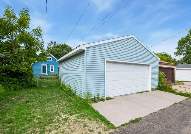28th image of 810 Randolph Ave, Saint Paul, MN 55102 | MLS# 7121131