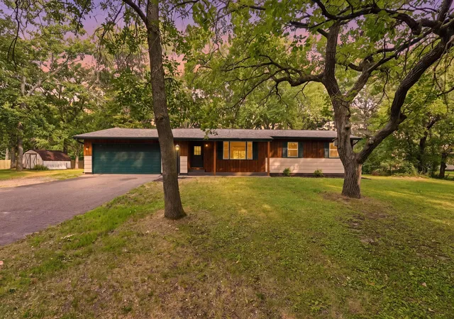 1st image of 13239 Oakwood Rd, Zimmerman, MN 55398 | MLS# 7121132