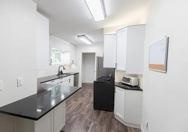 Photo 3 of Single family home for sale at 1017 18th Street S, Fargo, ND 58103 | MLS# 7121136 | Listing updated on 2026-10-16
