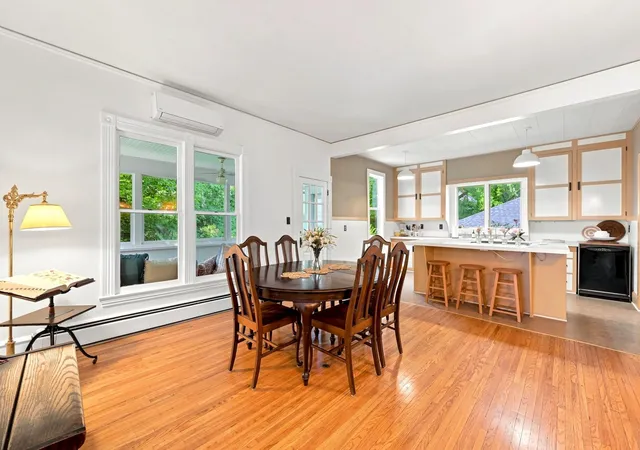 Photo 4 of Single family home for sale at 200 Maple St, Northfield, MN 55057 | MLS# 7121149 | Listing updated on 2026-09-24