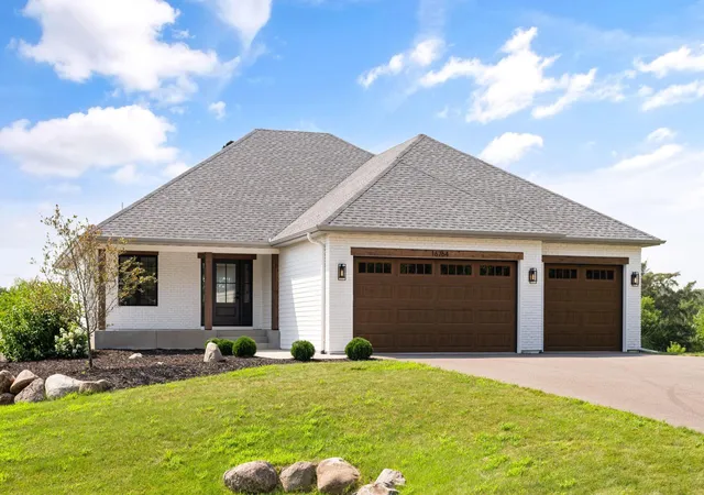 1st image of 16764 Dakota St Nw, Andover, MN 55304 | MLS# 7121158