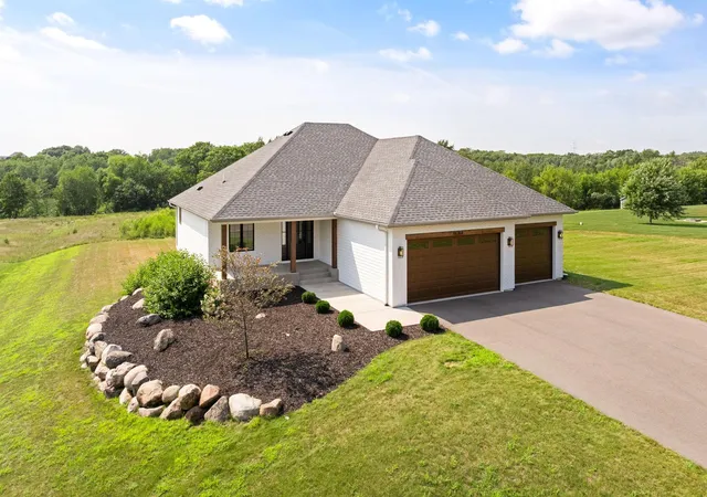 Photo 4 of Single family home for sale at 16764 Dakota St NW, Andover, MN 55304 | MLS# 7121158 | Listing updated on 2026-09-21