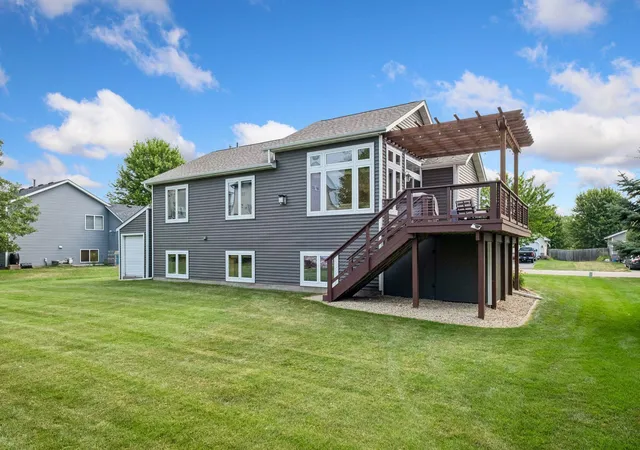 Photo 3 of Sale Pending at 346 Wagner Way, Elko New Market, MN 55054 | MLS# 7121161 | Listing updated on 2026-08-13