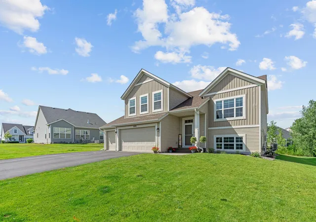 1st image of 16920 61st St Ne, Elk River, MN 55330 | MLS# 7121166
