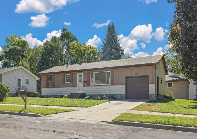 Single family home for sale at 109 12Th St Nw, Faribault, MN 55021 | MLS# 7121178