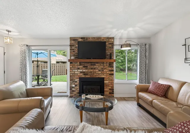 Photo 3 of Single family home for sale at 9601 Lonsdale Cir, Minnetonka, MN 55305 | MLS# 7121205 | Listing updated on 2026-09-04