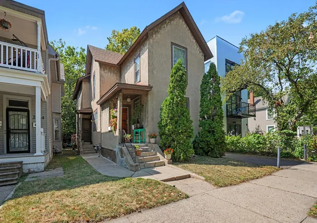 1st image of 2720 Grand Ave S, Minneapolis, MN 55408 | MLS# 7121209
