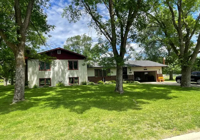 24th image of 381 Morrison St E, Motley, MN 56466 | MLS# 7121221