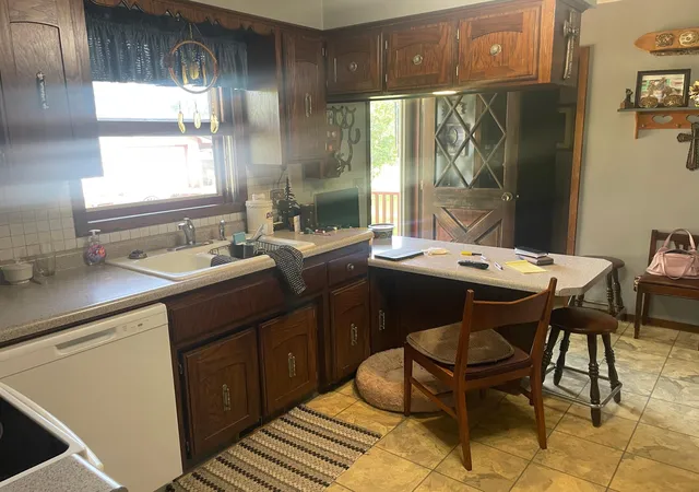 Photo 4 of Single family home for sale at 381 Morrison St E, Motley, MN 56466 | MLS# 7121221 | Listing updated on 2026-09-25