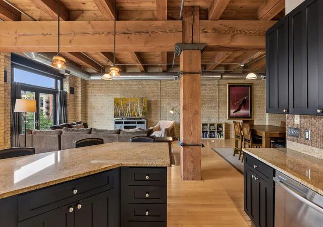 Photo 2 of Condo for sale at 607 Washington Ave S #307, Minneapolis, MN 55415 | MLS# 7121231 | Listing updated on 2026-09-22