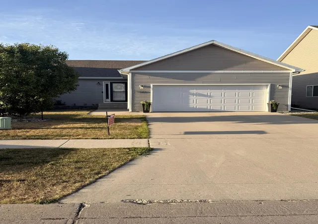 1st image of 5873 57th Ave S, Fargo, ND 58104 | MLS# 7121235