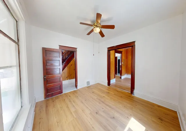 Photo 3 of Single family home for sale at 717 Jefferson Ave, Albert Lea, MN 56007 | MLS# 7121238 | Listing updated on 2026-08-06
