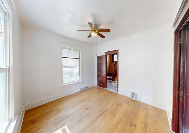 Photo 4 of Single family home for sale at 717 Jefferson Ave, Albert Lea, MN 56007 | MLS# 7121238 | Listing updated on 2026-08-06