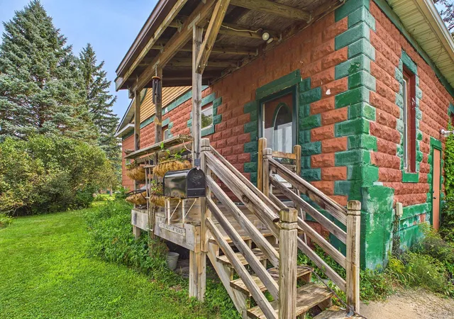 2nd image of 1116 Austin Rd, Owatonna, MN 55060 | MLS# 7121241