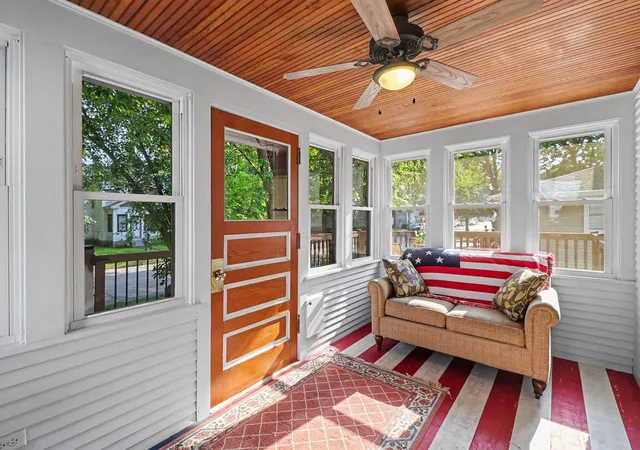 Photo 3 of Sale Pending at 302 Elm Ave Sw, Montgomery, MN 56069 | MLS# 7121245 | Listing updated on 2026-09-03