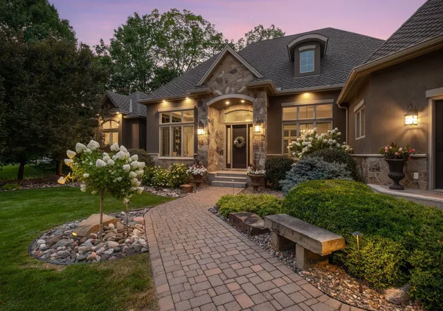 2nd image of 27630 Virginia Cvs, Excelsior, MN 55331 | MLS# 7121276