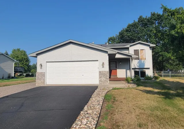 Photo 1 of Sale Pending at 4410 Pintail St, Big Lake, MN 55309 | MLS# 7121286 | Listing updated on 2026-08-20