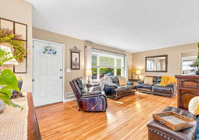 4th image of 11649 Wren St Nw, Minneapolis, MN 55433 | MLS# 7121302
