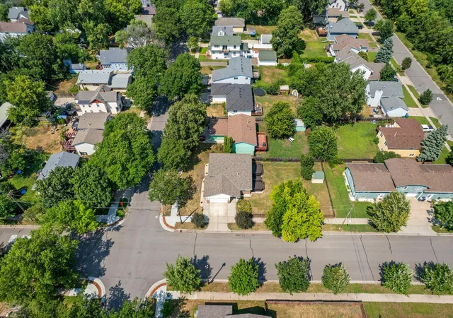 Photo 2 of Sale Pending at 403 Pierce St Ne, Minneapolis, MN 55413 | MLS# 7121339 | Listing updated on 2026-08-31