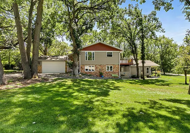 1st image of 3029 Santa Fe Trl, Saint Cloud, MN 56301 | MLS# 7121340