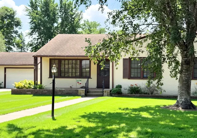2nd image of 62 7th Ave Se, Little Falls, MN 56345 | MLS# 7121347