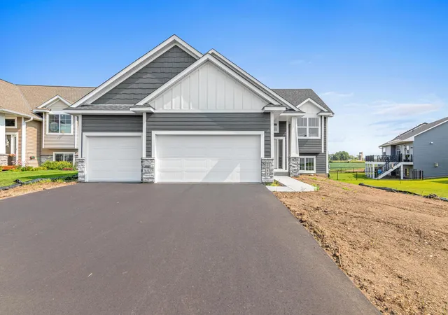 2nd image of 2617 213th St W, Farmington, MN 55024 | MLS# 7121357