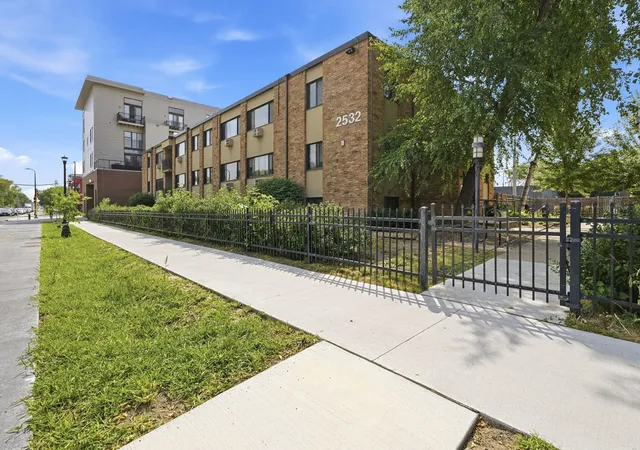 29th image of 2532 1st Ave S #S301, Minneapolis, MN 55404 | MLS# 7121358