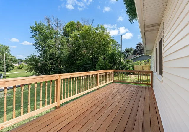 2nd image of 103 11th Ave Sw, Austin, MN 55912 | MLS# 7121401