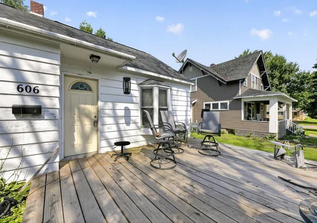 2nd image of 606 S Miller Ave, Litchfield, MN 55355 | MLS# 7121405