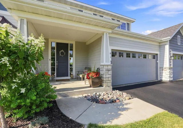 2nd image of 3942 Campello Curv, Chaska, MN 55318 | MLS# 7121411
