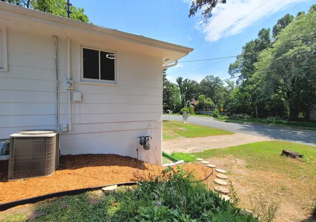 Photo 2 of Sale Pending at 9242 Queen Ave S, Minneapolis, MN 55431 | MLS# 7121412 | Listing updated on 2026-08-24
