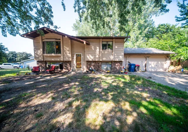 1st image of 2253 Patch Crescent, Red Wing, MN 55066 | MLS# 7121430