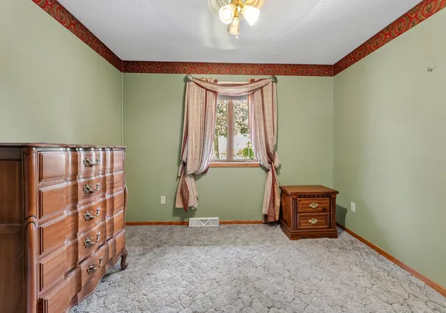 Single family home for sale at 708 N Sprague St, Caledonia, MN 55921 | MLS# 7121460 | Listing updated on 2026-08-05