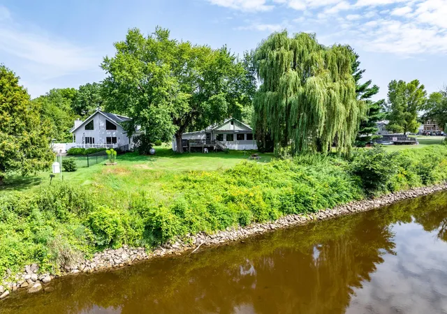 1st image of N574 N Bend Dr, Melrose, WI 54642 | MLS# 7121463