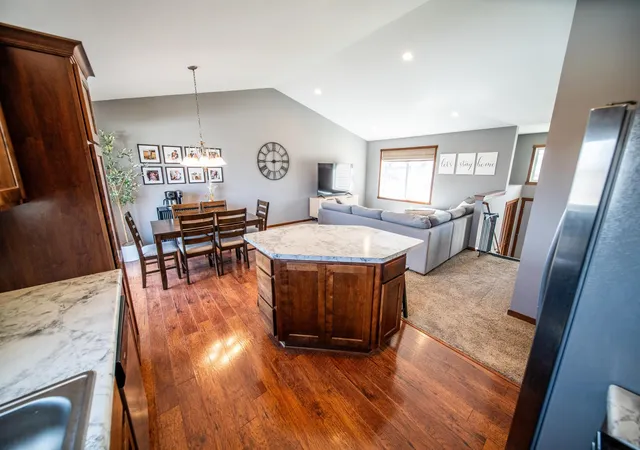 Photo 4 of Sale Pending at 4820 Spire Ln NW, Rochester, MN 55901 | MLS# 7121468 | Listing updated on 2026-09-04