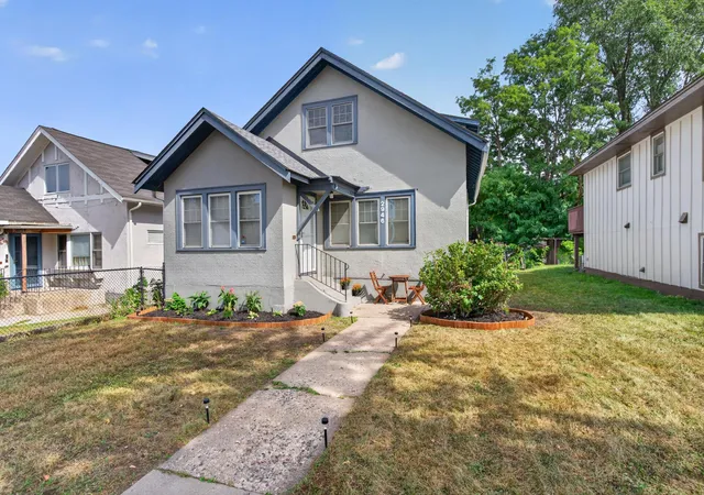 Photo 2 of Single family home for sale at 2946 Vincent Ave N, Minneapolis, MN 55411 | MLS# 7121471 | Listing updated on 2026-10-07