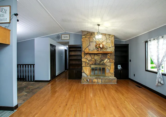 Photo 3 of Single family home for sale at 12321 600th Avenue, Litchfield, MN 55355 | MLS# 7121488 | Listing updated on 2026-09-07