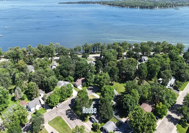 2nd image of 1510 Lynn Ave, Detroit Lakes, MN 56501 | MLS# 7121501