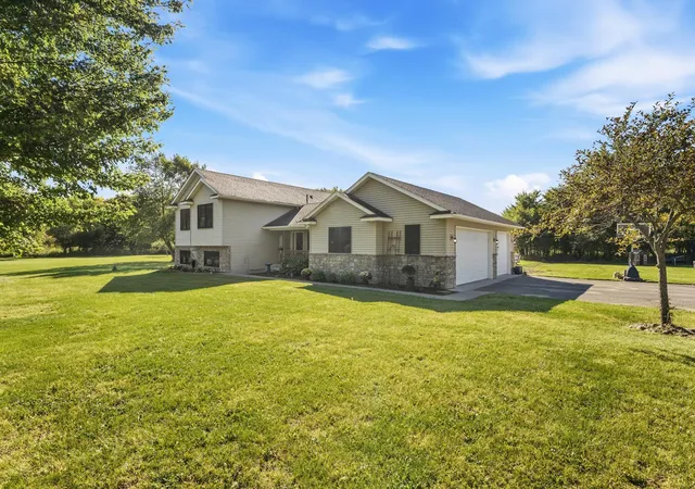 Photo 2 of Single family home for sale at 15977 345th Street, Center City, MN 55012 | MLS# 7121506 | Listing updated on 2026-09-30