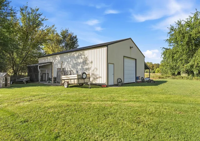 Photo 4 of Single family home for sale at 15977 345th Street, Center City, MN 55012 | MLS# 7121506 | Listing updated on 2026-09-30