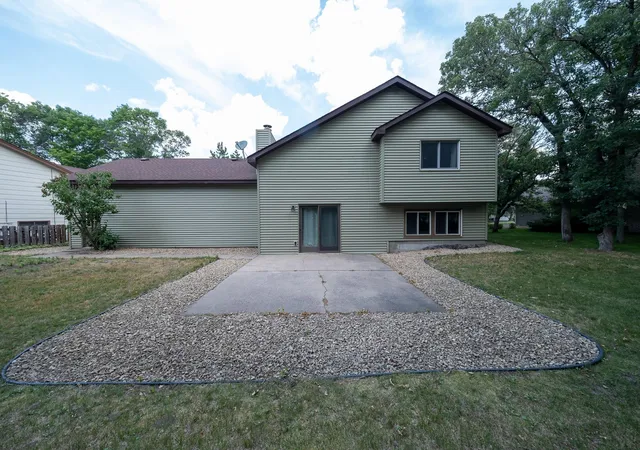 24th image of 2048 128th Ln Nw, Minneapolis, MN 55448 | MLS# 7121524