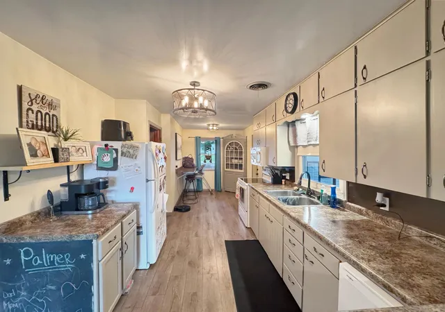 Photo 2 of Sale Pending at 2749 Juniper Ave, Slayton, MN 56172 | MLS# 7121526 | Listing updated on 2026-08-31