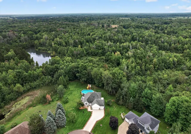 Photo 3 of Single family home for sale at 37283 Heritage Way, North Branch, MN 55056 | MLS# 7121537 | Listing updated on 2026-10-22