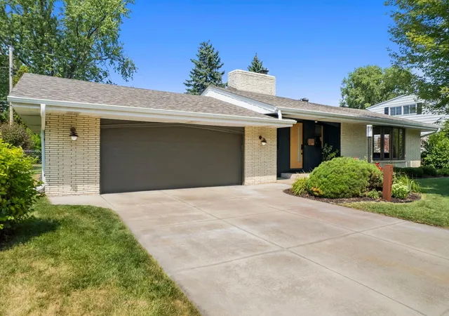 1st image of 3317 Wendhurst Ave, Minneapolis, MN 55418 | MLS# 7121540